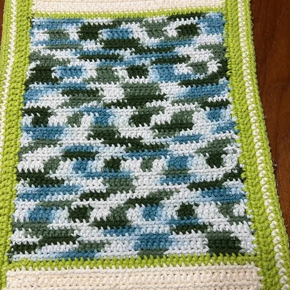 Handmade Set of Four (4) Crochet Placemats Runners - Picture 4 of 13